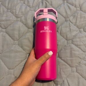 Stanley Camelia Pink 32oz Flipstraw Tumbler